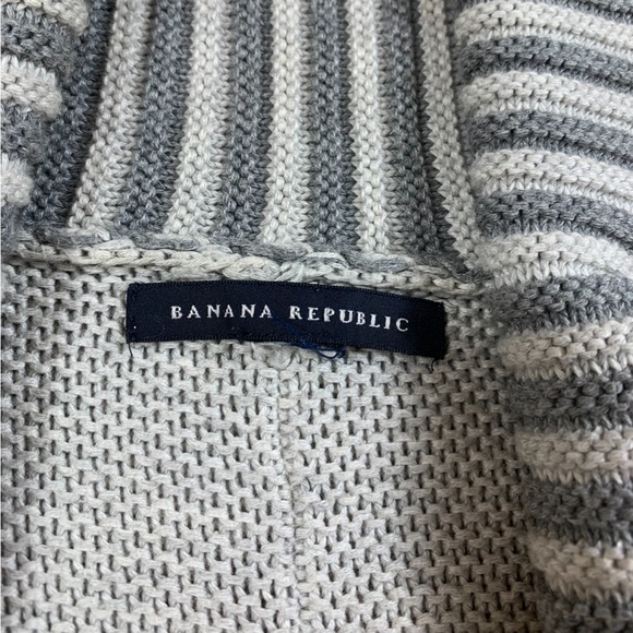 Banana Republic Grey Striped Long Thick Knit Cardigan - Picture 3 of 10